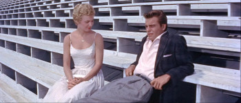 A Kiss Before Dying (1956) download