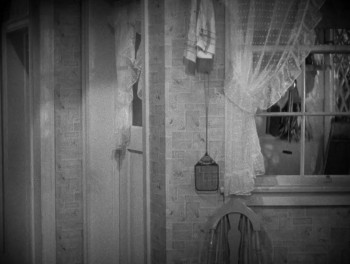 Housewife (1934) download