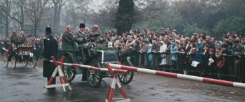 Smoke Over London (1966) download